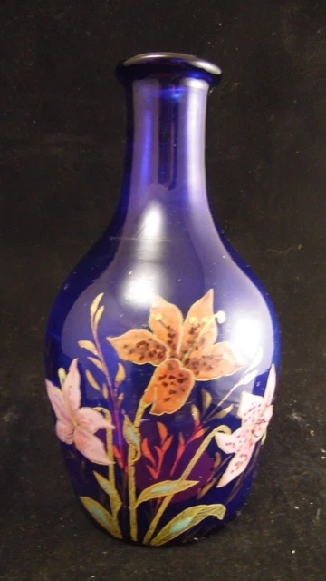 Carafe / bouteille de bistrot en verre bleu à décor émaillé floral, Legras ?