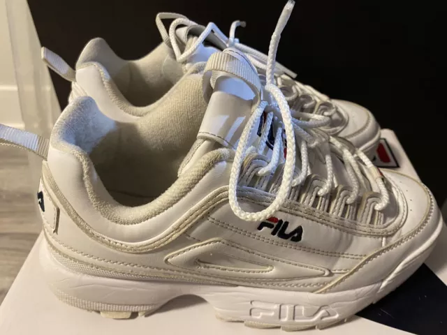 Fila White Disruptor II Lifestyle Casual Shoes Kids Size 6y Women’s 7