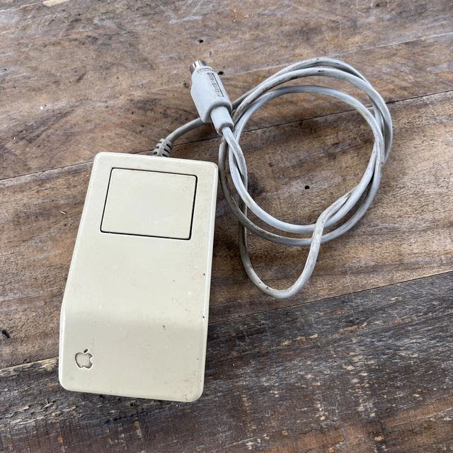 Apple Desktop Bus Mouse I ADB Beige Vintage for Macintosh A9M0331 Damaged Cord