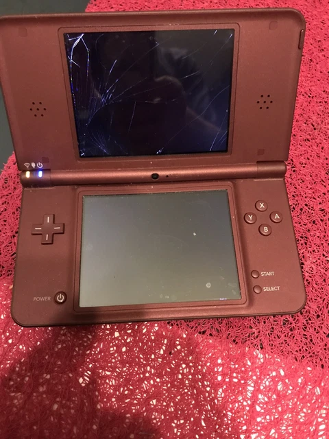 console nintendo dsi xl pour piece ou a repare