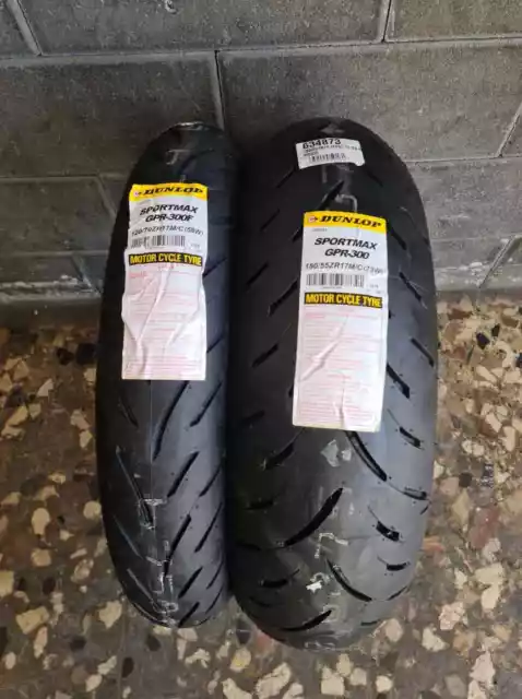 Coppia 120/70 R17 58W 180/55 R17 73W DUNLOP SPORTMAX GPR300 DOT FINE 2023