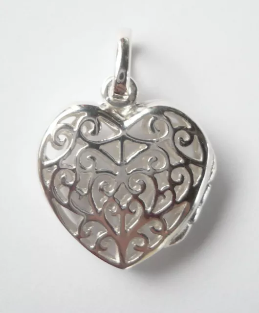 Sterling Silver Heart Filigree Locket pendant