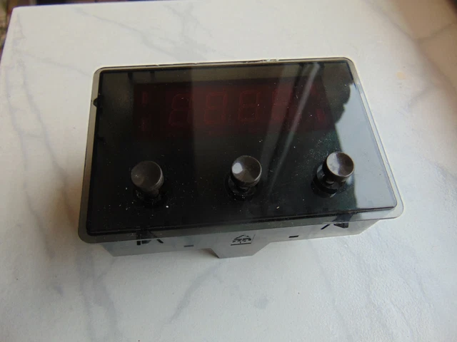 Spares2go Ersatz-Timer Uhr 5 Tasten Für Smeg Backöfen & Herde – Digitale Zeituhr