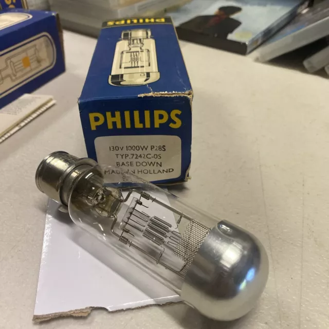PHILIPS ~ P28s 130v  - 1000w  PROJECTOR LAMP TYPE 7242C/05 New Old Stock