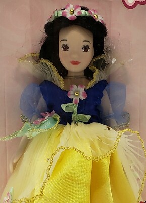 New Sealed Disney Princess Blossoms~Snow White Porcelain Doll~Brass Key Keepsake