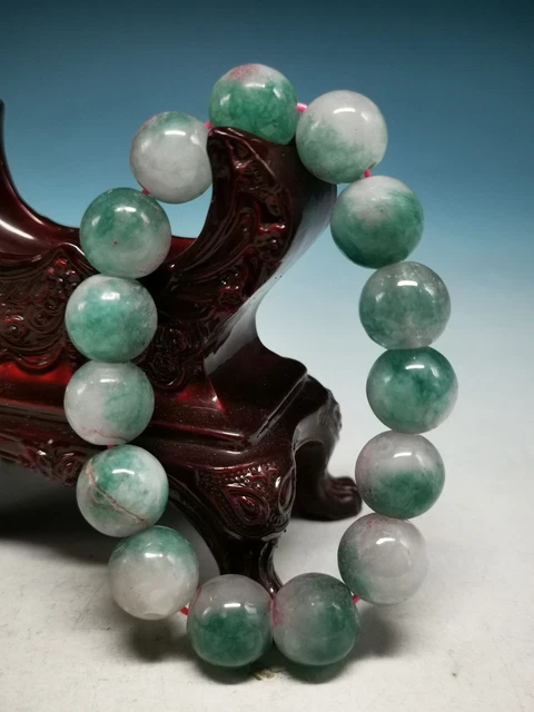 QUALITY SUPERIOR. Exquisite Natural Green Jade Hand Polished Bead Bracelet Y87