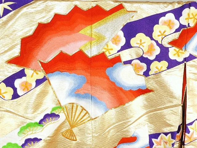 Japanese Kimono Uchikake Luxurious Wedding Embroidery Pure Silk Gold K481 19