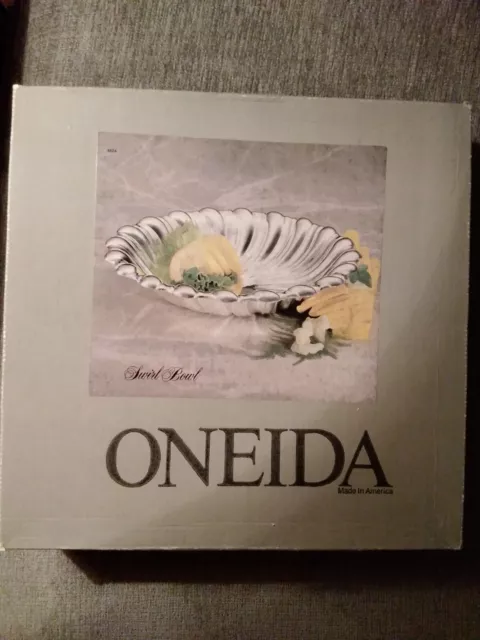 NIB Oneida silver swirl bowl. Made in USA still wrapped and plastic bag never...