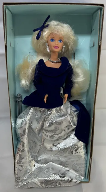 NRFB Vintage 1995 Winter Velvet Barbie #15571 Mattel Avon Exclusive Doll Series