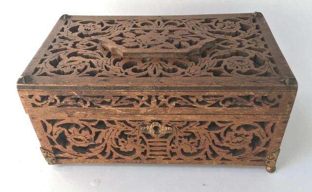 BOITE A BIJOUX Bois Ajouree Vintage Ancienne Art Populaire EUR 19,00