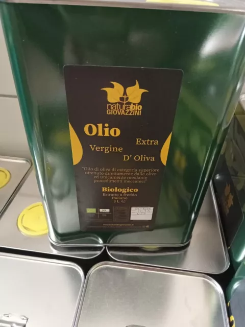 Olio extravergine di oliva biologico