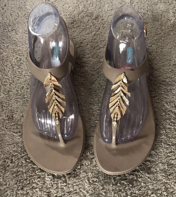 Oka B Beige Gold Embellished Thong Sandals Flip Flop Women's Size 9 Rubber