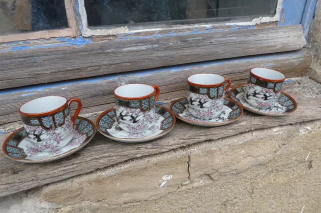 Anciennes tasses et soucoupes Japonaises en porcelaine Kutani Satsuma peinte à l