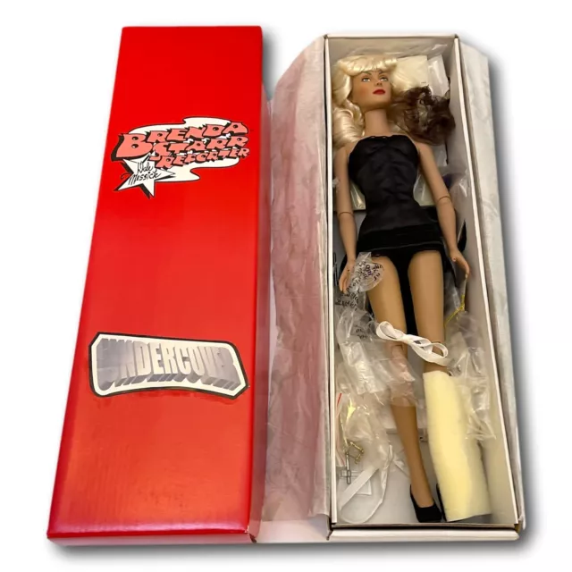Effanbee Brenda Starr Reporter Doll 16 inch Blonde Black Corset 2004 Stand Box