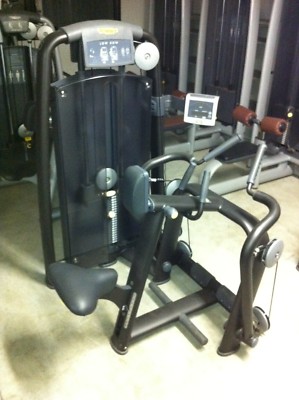 Technogym attrezzi palestra Lotto Panca Technogym Lat Machine Pulley Run Tv Touch Matrix 