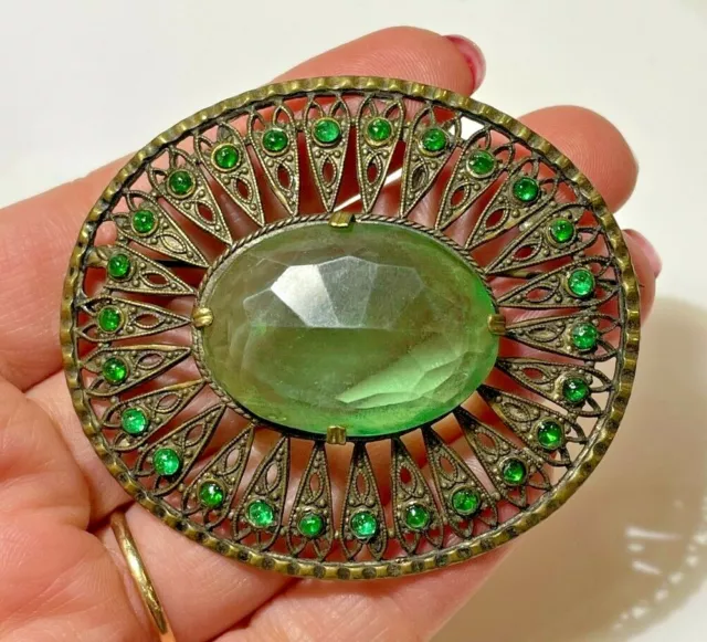 Victorian Huge Oval Green Peridot Glass Rhinestones Filigree Brass Brooch Pin 2