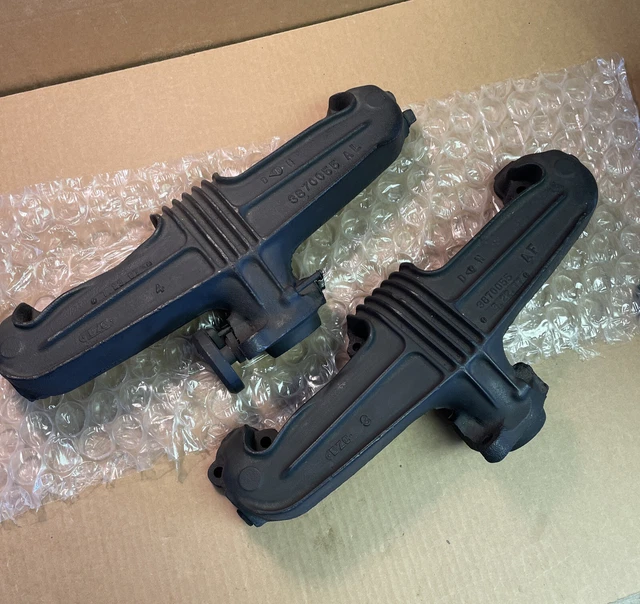 2 (pair) Small Block 318 340 360 Mopar Exhaust Manifolds 3870055 Dodge **CLEAN** 2 (pair) Small Block 318 340 360 Mopar Exhaust Manifolds 3870055 Dodge **CLEAN**