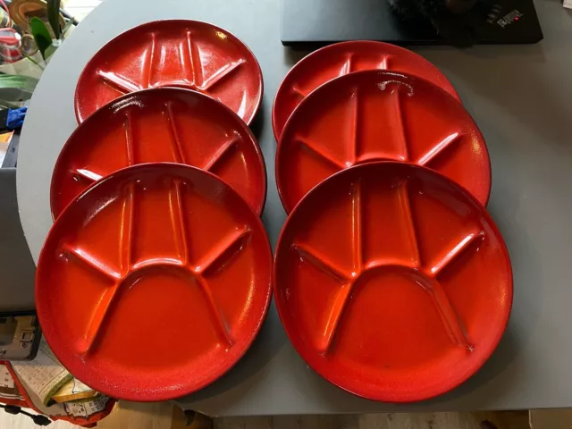 Lot 6 assiettes à fondue Nomar France compartiments crudités vintage rouge 70