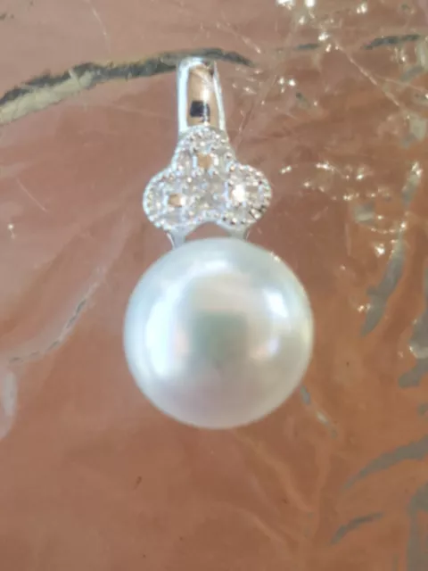 Pearl Round Cut And Diamond Pendant 14kt Solid White Gold