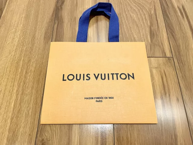LOUIS VUITTON 8.5” x 7” X 4.5” Authentic Gift Paper Shopping Tote Bag Small