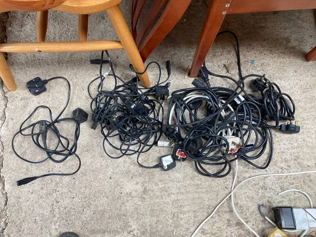 Cavi Eletrici Vari Raccordi x 17 Radio Bollitore ecc.