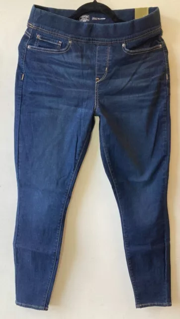 NWT Levi's Signature Gold Women Pull-on Blue Jeans, Size M12 | W31 L30 $70 1B102