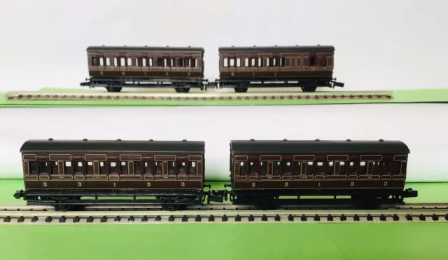 4 Graham Farish N Gauge LMS 4 Wheeled Coaches (3 x 0661, 1 x 0671)