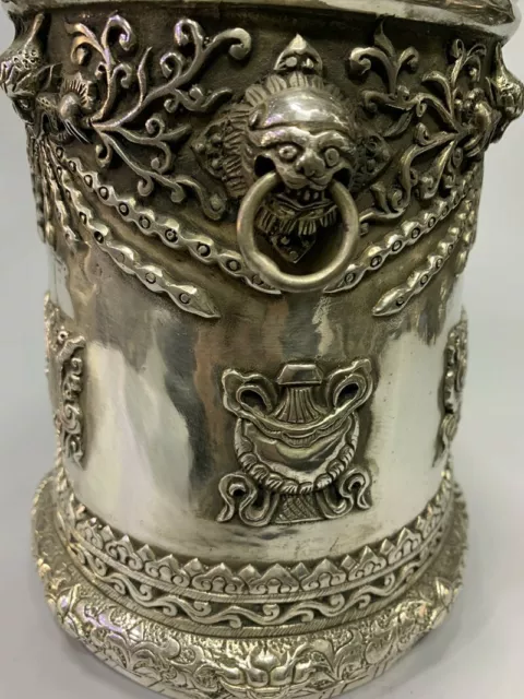 Exquisite Old Chinese tibet silver handcarved eight treasures jar pots 6059 7