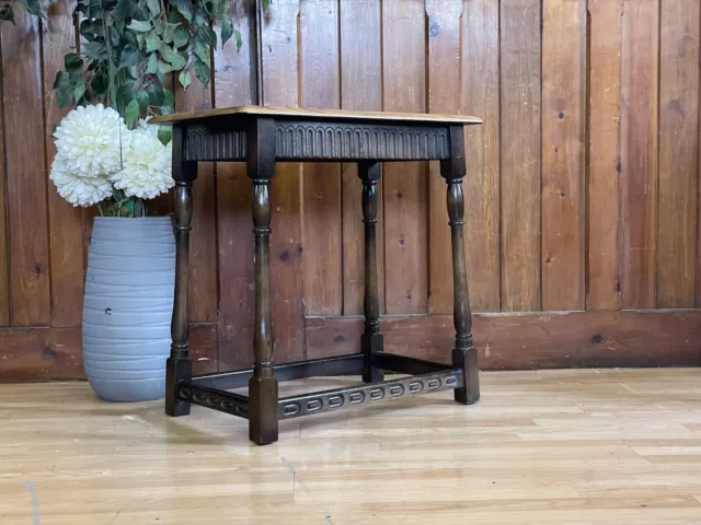 Very Pretty Solid Oak Jointed Side Table by Priory \ Vintage Hall Console Table 2