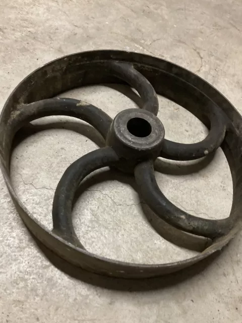 Tire botte en fonte, années 1960- 1980. Forme scarabée Fonte