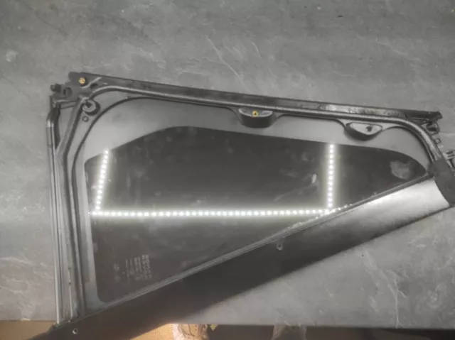 Range Rover L405 Rear Door Left Small Window