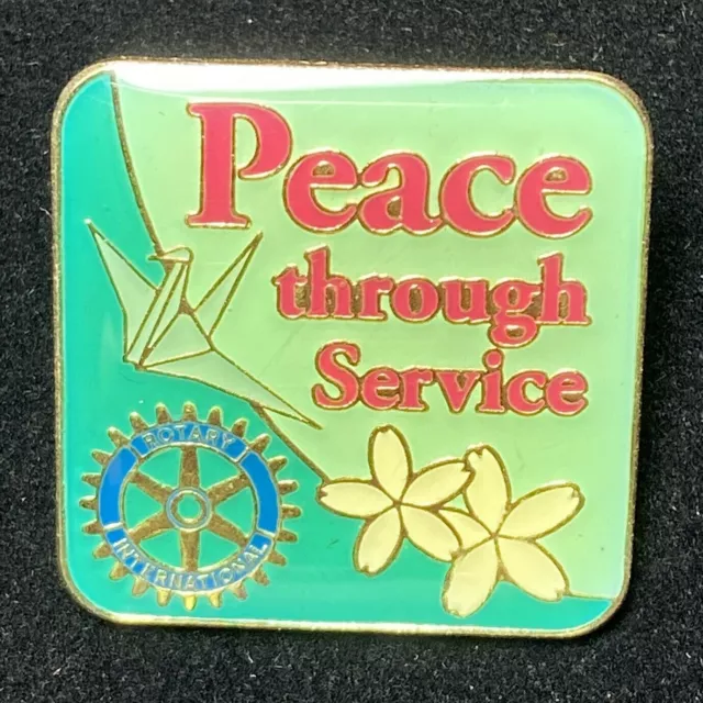 Rotary International Pin PEACE THROUGH SERVICE 2012-13 Theme