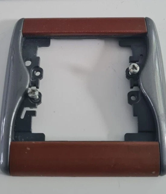 Plaque Triple Legrand Sagane 85308 – XELIO MERISIER Horizontale, Pour Installation électrique