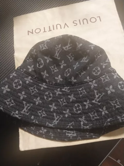 louis vuitton bucket hat