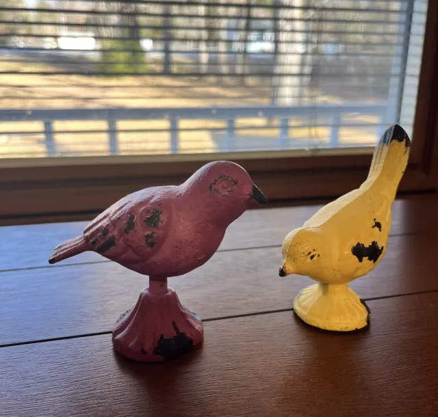 Two Birds Rustic Primitive Cast Iron Yellow/ Red 3 1/2" Tall Heavy Paper Weight 2