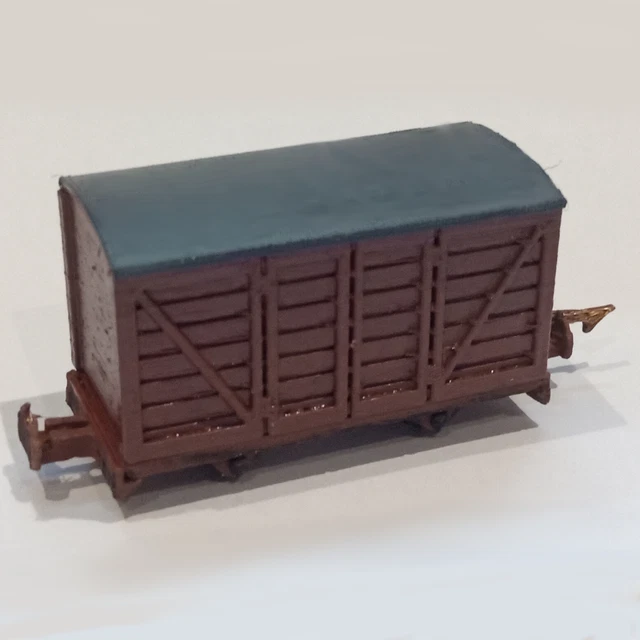 009 OO9 4MM scale Narrow Gauge Semi-Open Coach kit £7.99 - PicClick UK