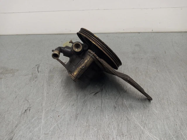 Pompe De Direction Assistée Pour Fiat Coupé 2.0 20V Turbo 220cv - Ref 46464001 / 175A3000 - Occasion