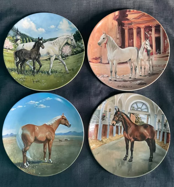 Spode Limited Edition Noble Horse collection Set Of 4 Plates By Suzie Whitcombe