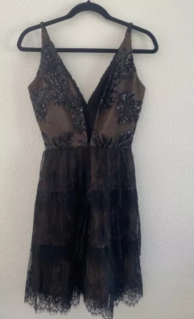 Dress the Population Black Nude Fit & Flare Lace Cocktail Dress V Neck Small