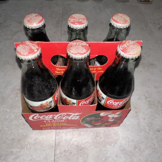 COCA COLA CHRISTMAS 1996 Edition Coke Bottles Santa 6Pack 8 Oz. FULL