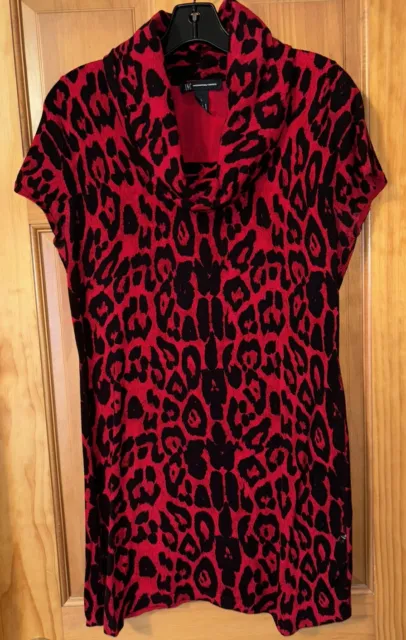 INC International Concepts red animal print sleeveless turtleneck sweater/Large