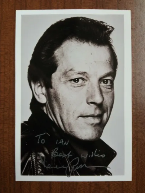 LESLIE GRANTHAM *Den Watts* EASTENDERS HAND SIGNED PHOTO AUTOGRAPH FREE POST