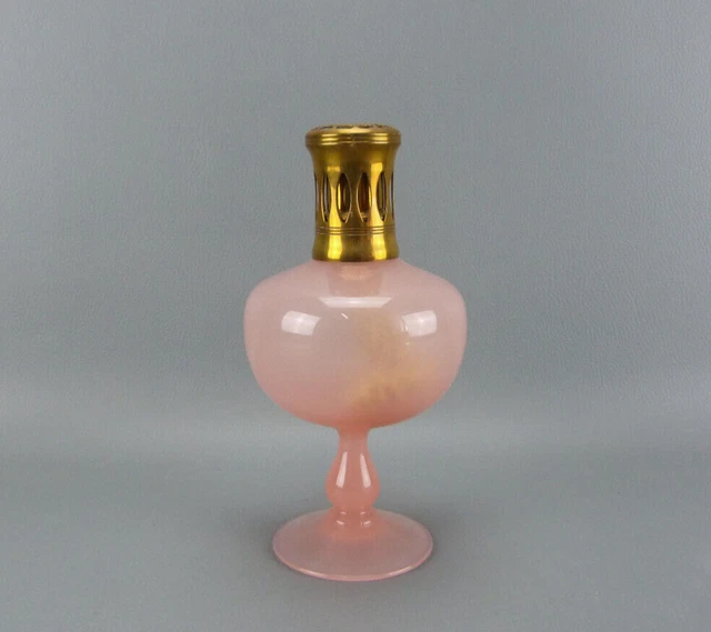 RAVISSANTE ANCIENNE LAMPE Berger en opaline rose, made in France. EUR