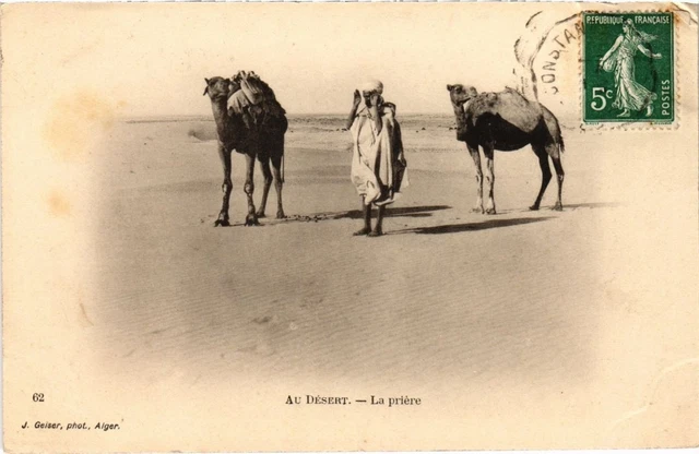 CPA AK 62 AU Desert - L Prayer. ed. Geiser ALGERIA (69575)
