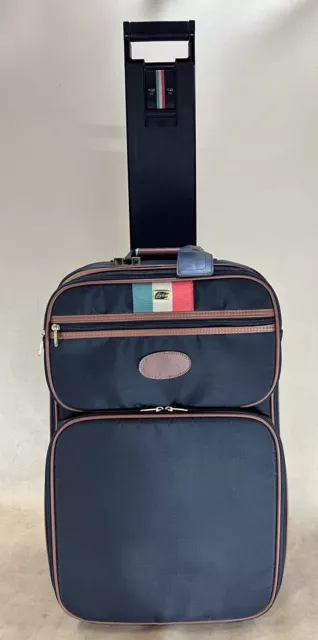 Vintage LARK Samsonite Black 22” Upright Wheeled Carry On luggage/suitcase