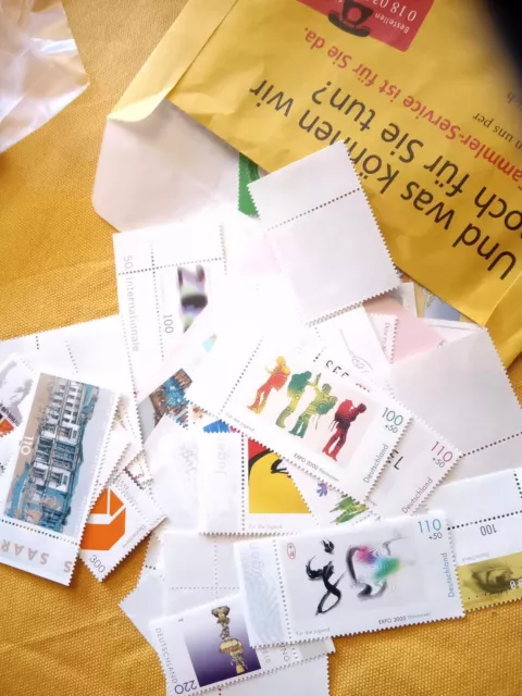 Bund LOT Konvolut Jahr 2000 POSTFRISCH Markenwert über 75 DM Briefmarken