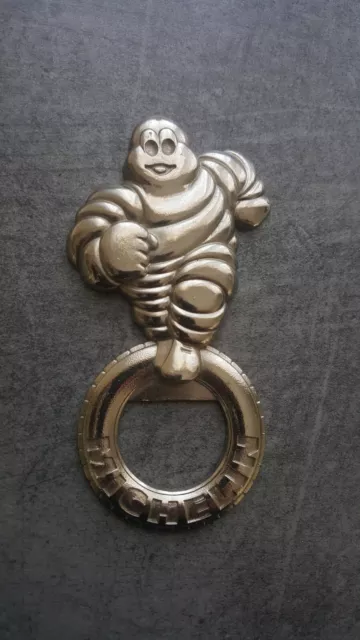 Décapsuleur Michelin vintage Bibendum métal