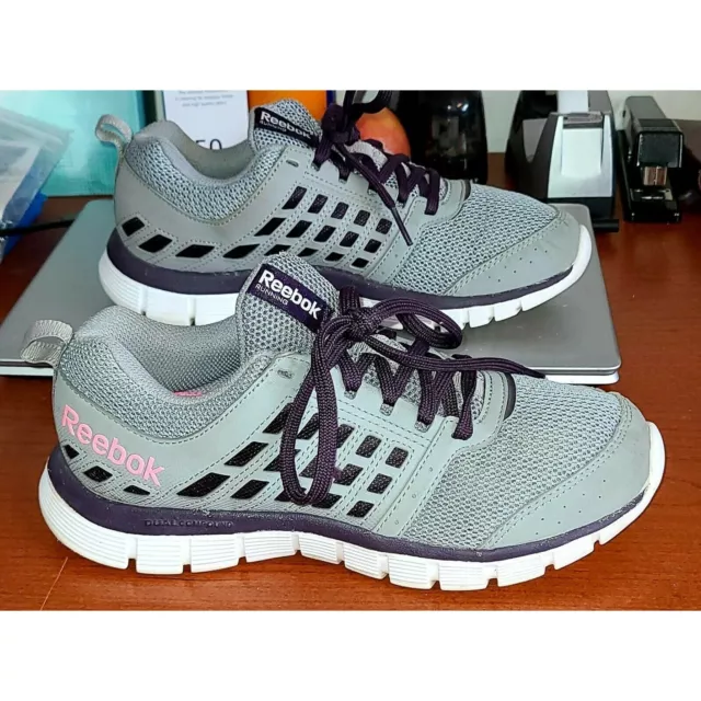 Reebok Women's Z DUAL RIDE Gray. Purple lace Running Shoes Size 6 Sneakers