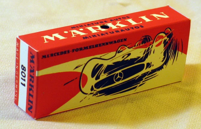 MARKLIN MERCEDES VOITURE de course n°14 avec son pilote EUR 22,50 - FR