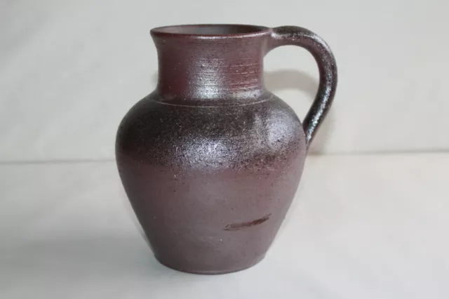 Ancien pichet en grès de Normandie signé Hamel ( Poterie de Nehou ) H 17.5 cm